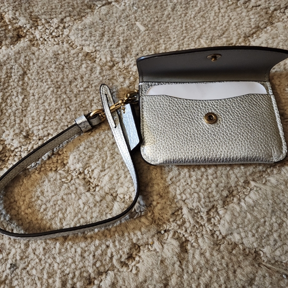 Coach Metallic Leather Card Case - Picture 3 of 8